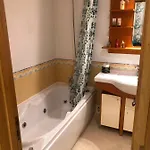 Апартаменти T1 Da Rocha