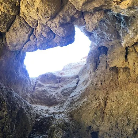 T1 Da Rocha Apartament *